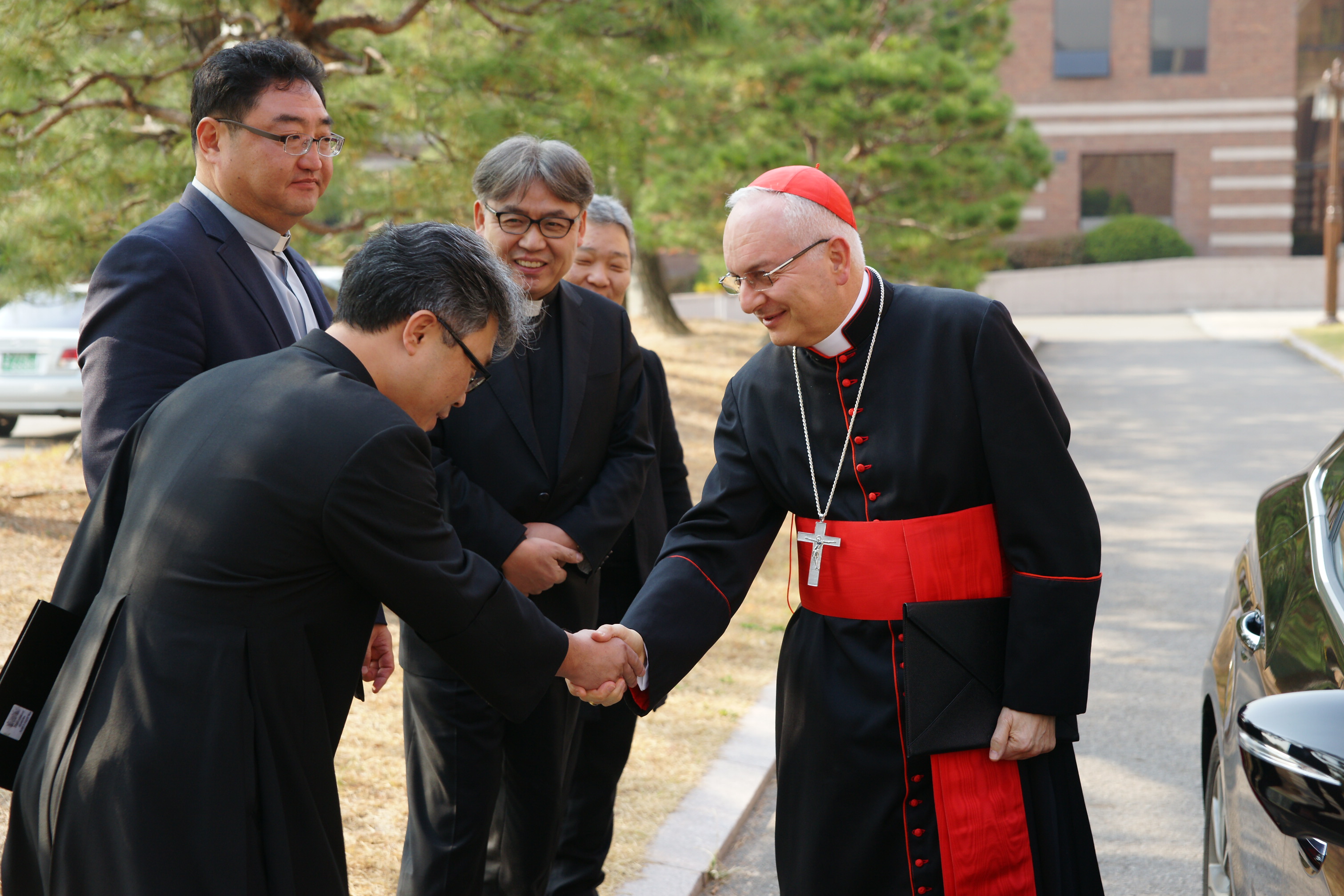 마우로피아첸자 추기경님 방문(2015.11.4)